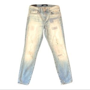 🆕 Distressed JBrand Lowrise Cropped Skinny 28